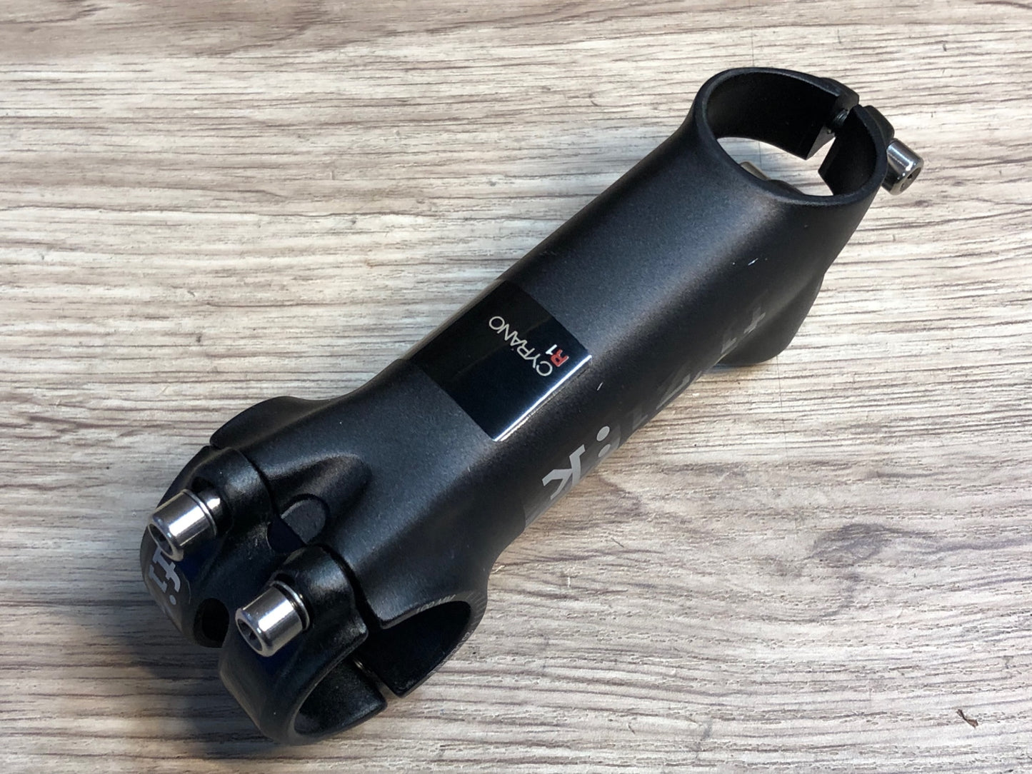 IN040 フィジーク fizik シラノ CYRANO R1 アルミ ステム 黒 100mm Φ31.8 OS 20°