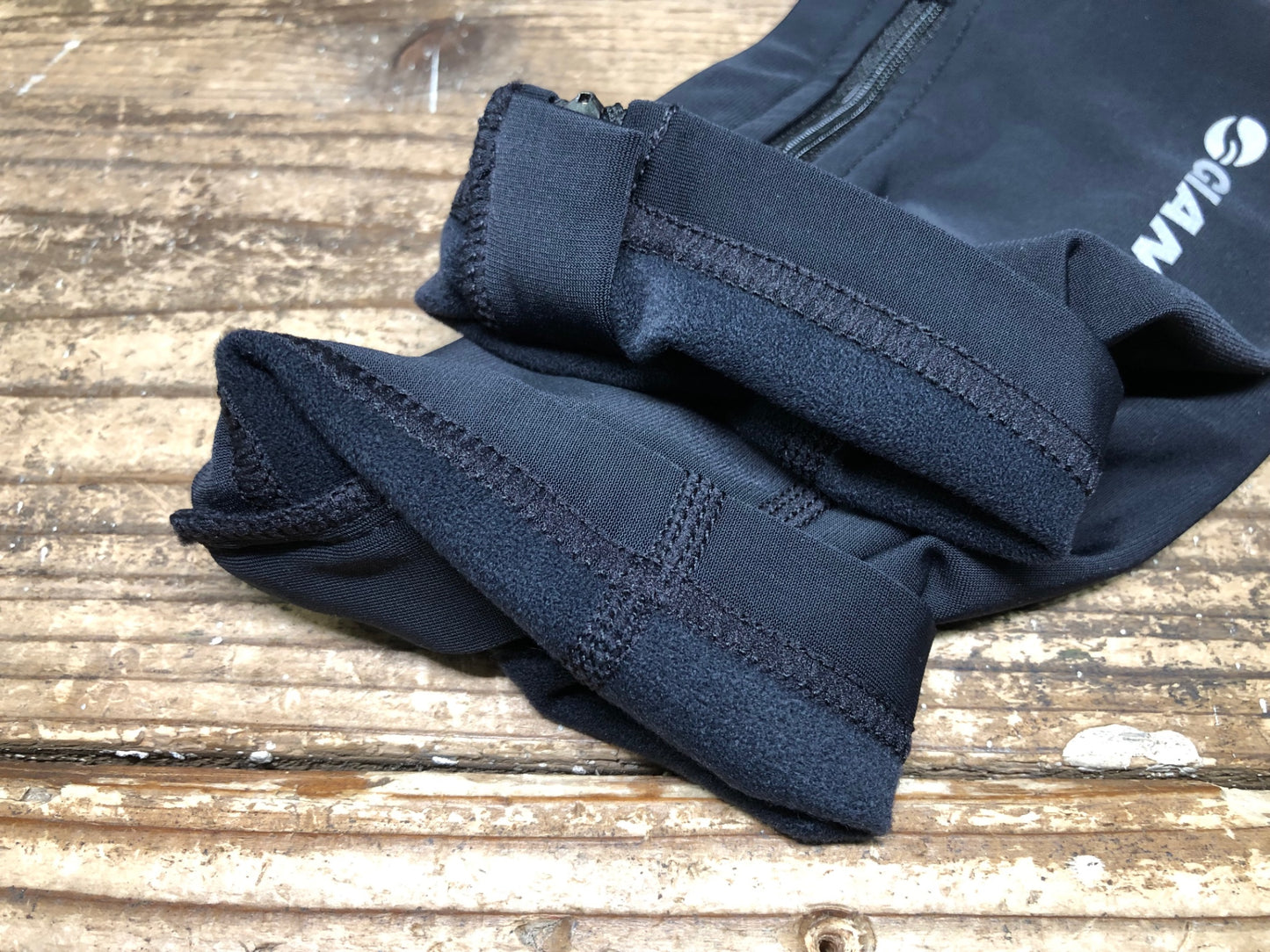 IV750 ジャイアント GIANT レッグウォーマー 黒 M 裏起毛