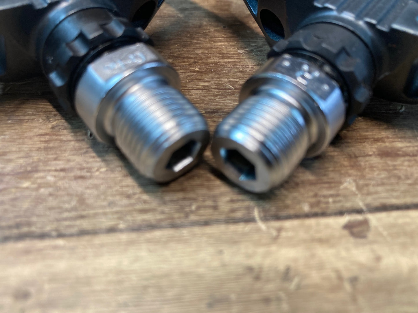 IM921 シマノ Shimano PD-EH500 ビンディングペダル SPD 片面フラット