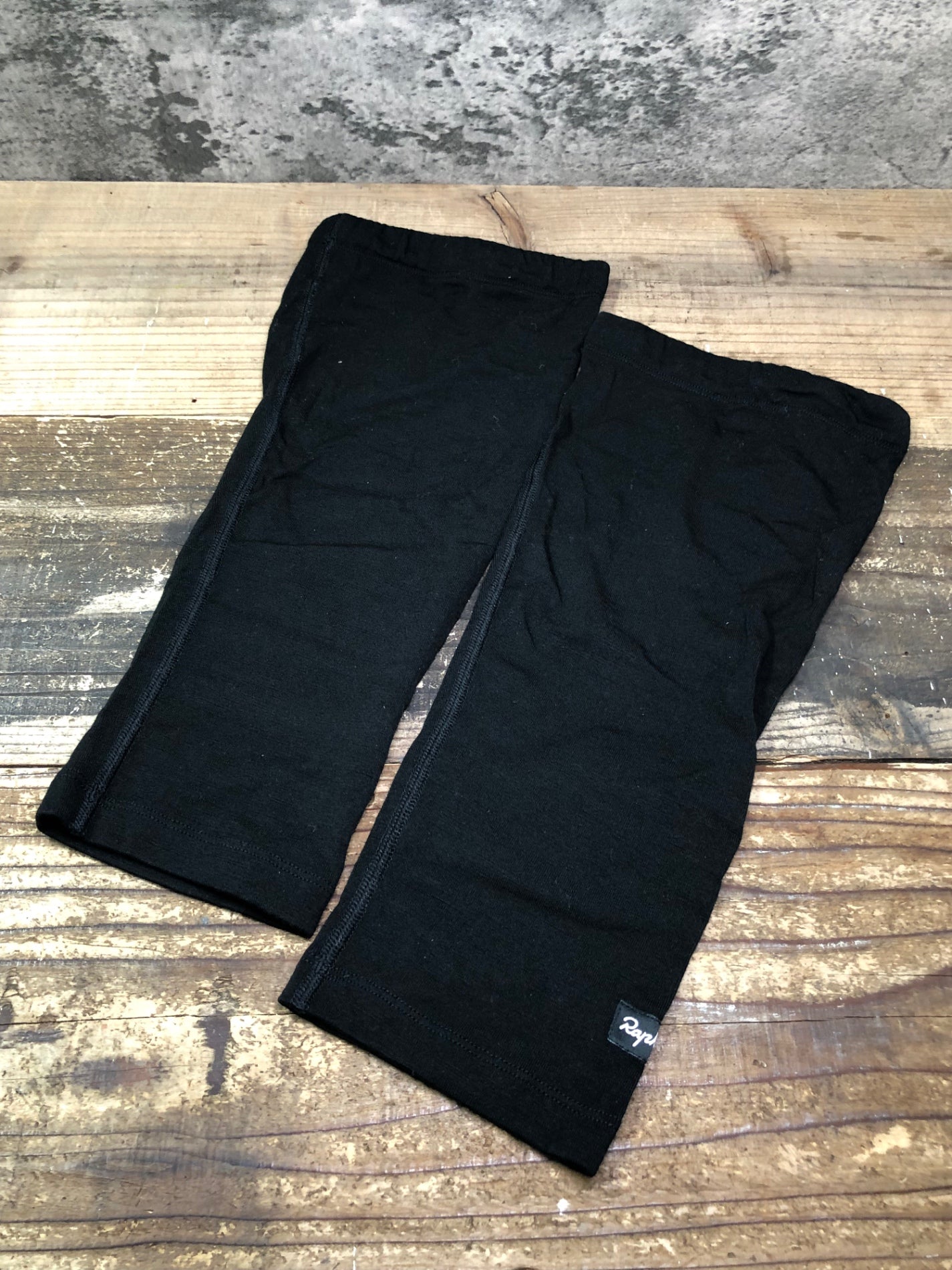 IT321 ラファ Rapha ニーウォーマー 黒 M