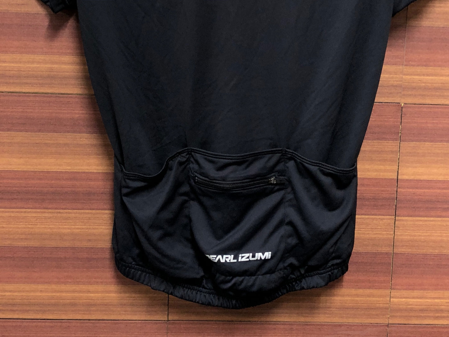 IP133 パールイズミ PEARL iZUMi 半袖 サイクルジャージ 黒 M