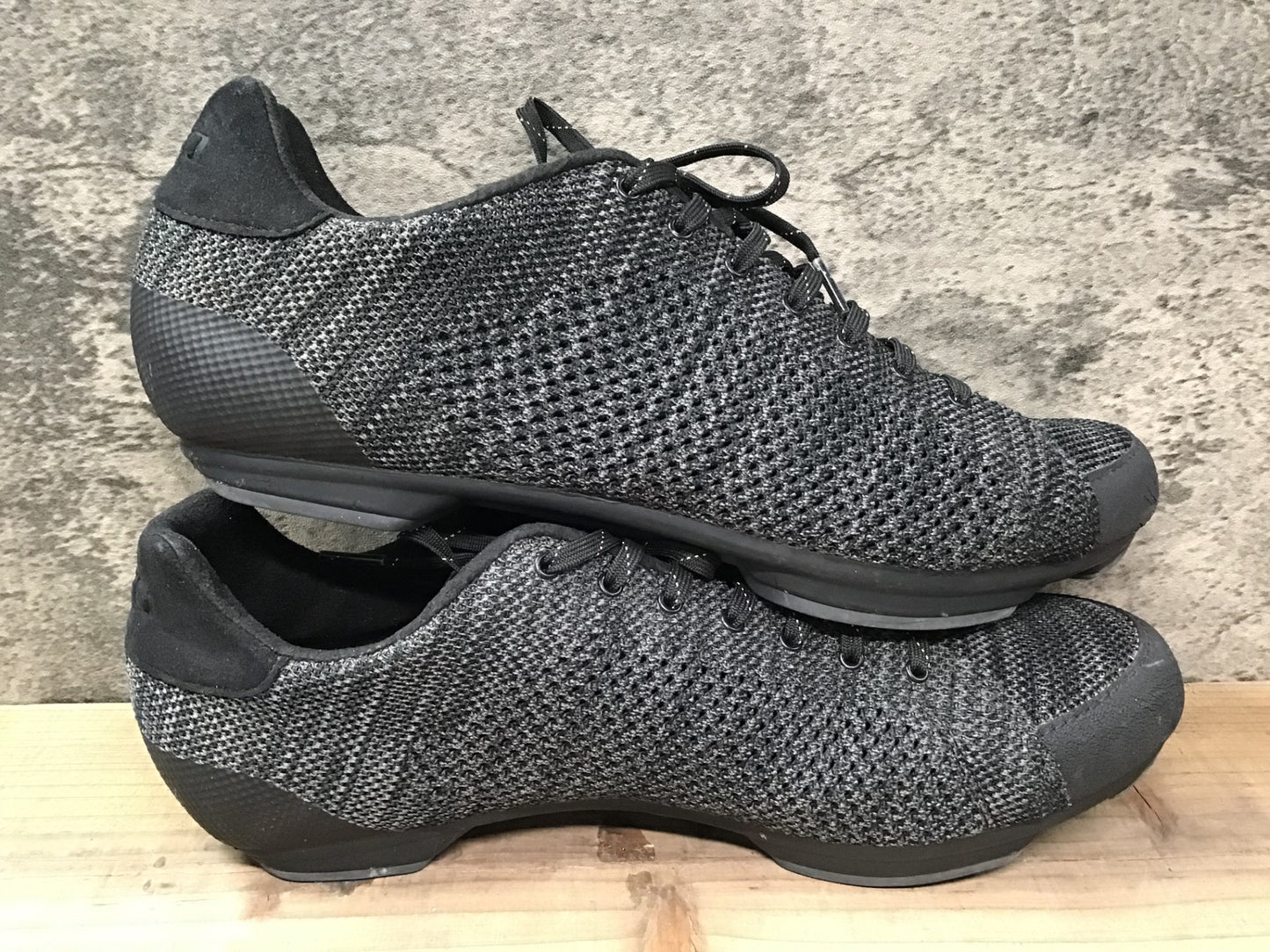 IN273 ジロ GIRO REPUBLIC R KNIT ビンディングシューズ 黒 EU45サイズ