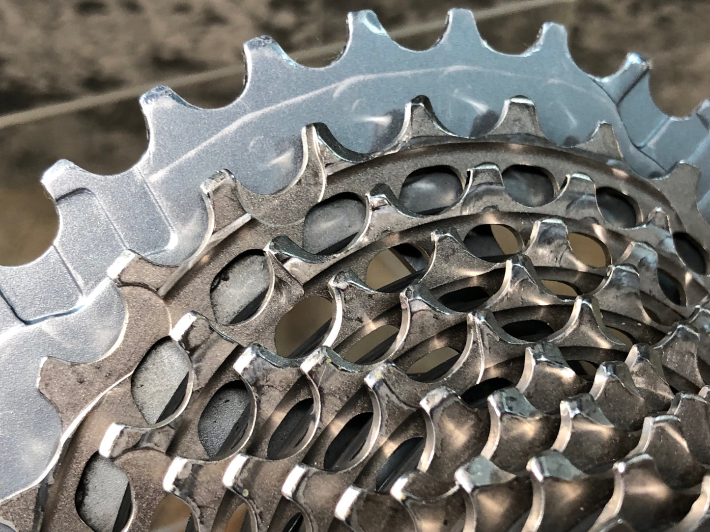 IX057 スラム SRAM レッド RED AXS CS-XG1290-D1 スプロケット 10-33T 12S