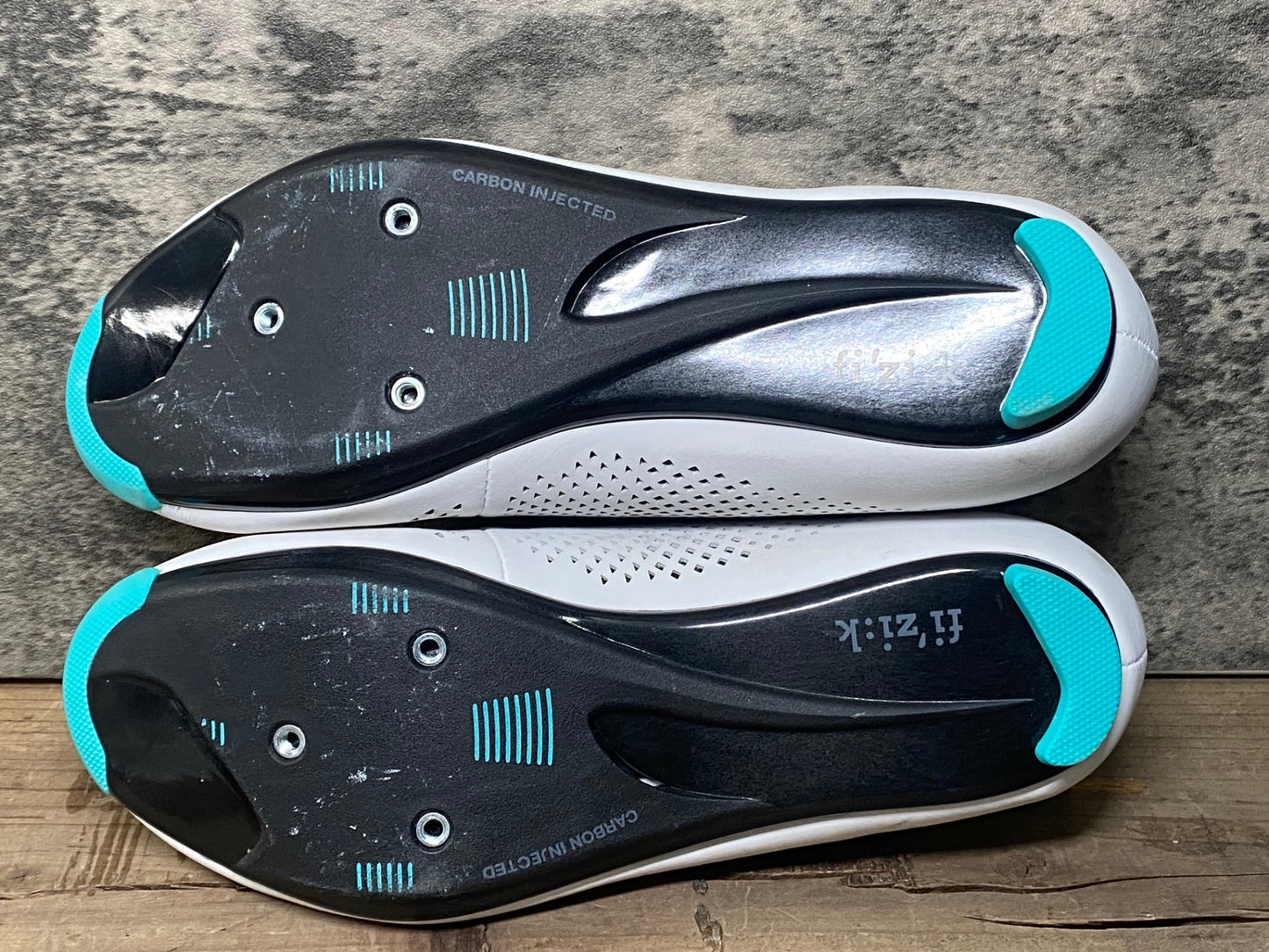 IR846 フィジーク FIZIK R4 ROAD SHOES WOMEN ビンディングシューズ SPD-SL 白 EU36