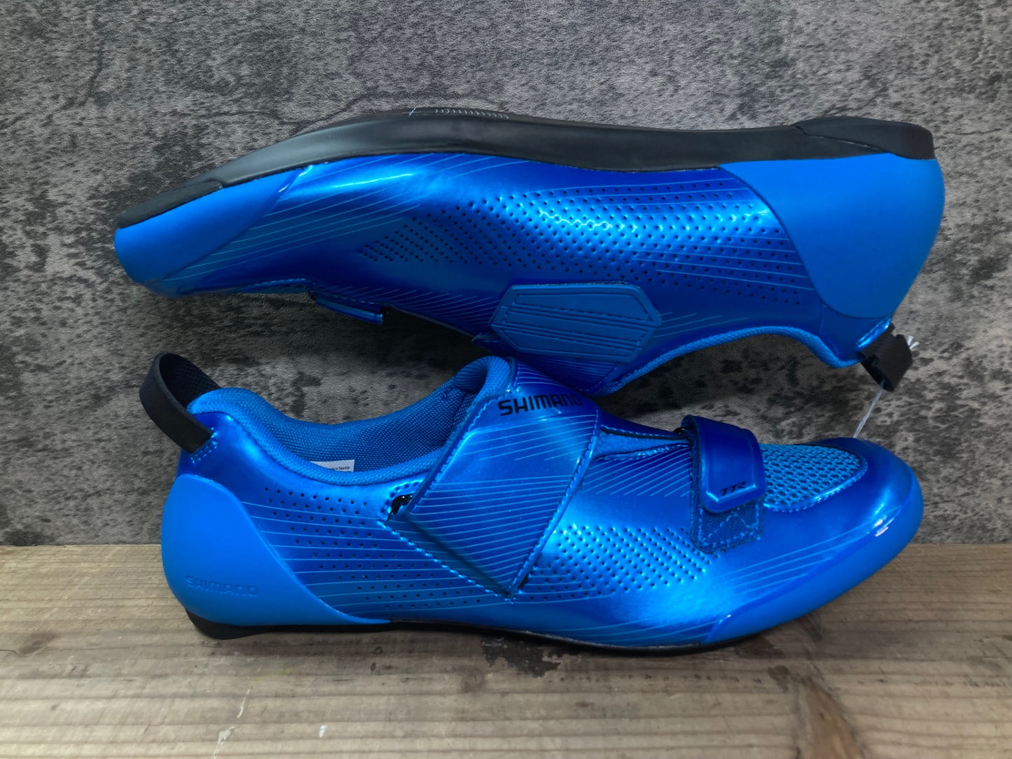 IP483 シマノ SHIMANO TR9 SH-TR901 ビンディングシューズ 青 EU42.5 SPD-SL ※新品未使用