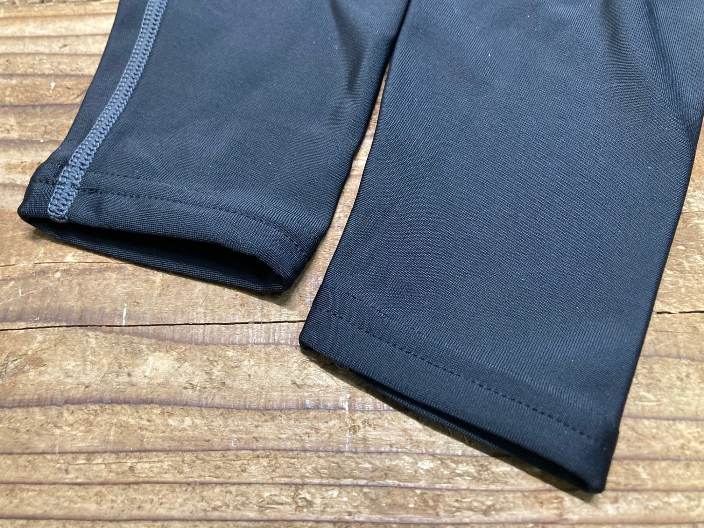 IP599 パールイズミ PEARL iZUMi アームウォーマー 黒 L 裏起毛