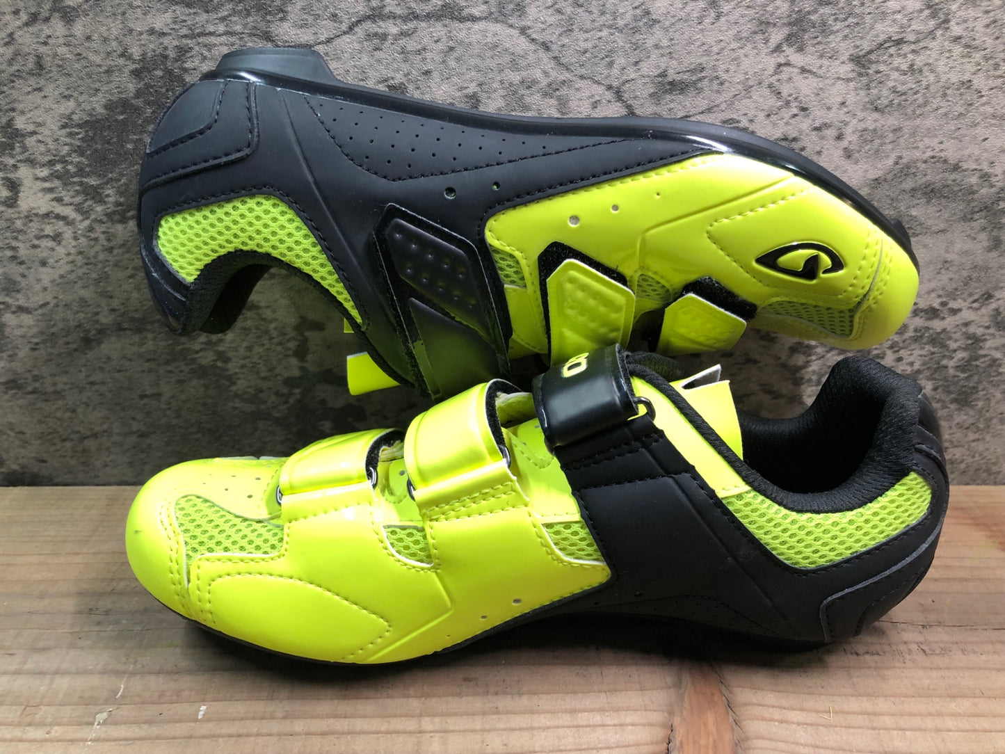 IO957 ジロ GIRO トレブル TREBLE ビンディングシューズ SPD-SL 黄 EU41
