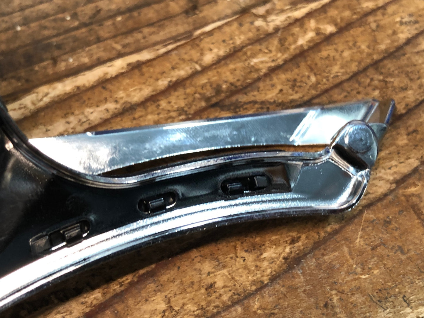 IM916 シマノ SHIMANO 105 FD-R7100 フロントディレイラー 直付