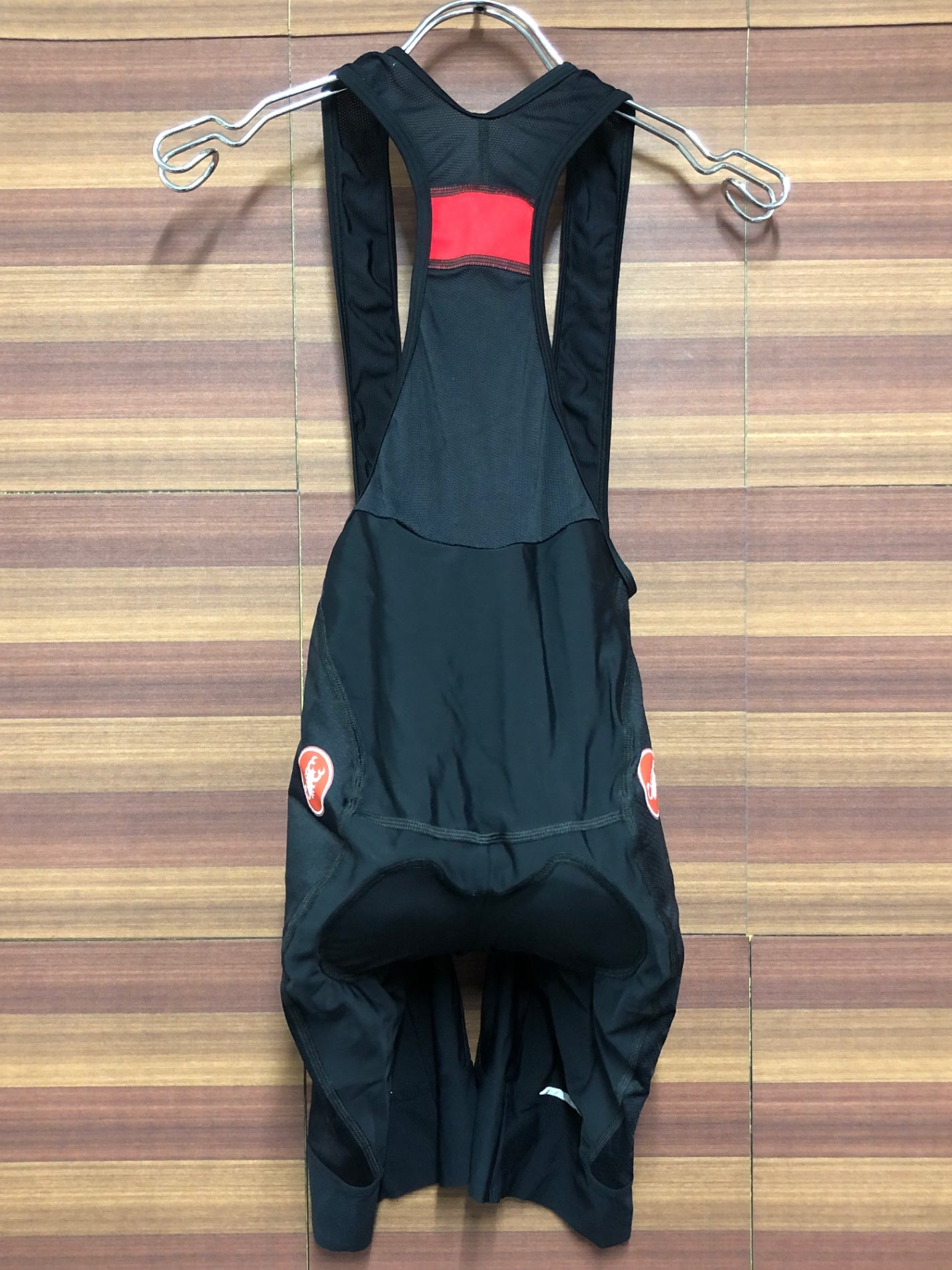 IQ520 カステリ CASTELLI ビブショーツ 黒 赤 M