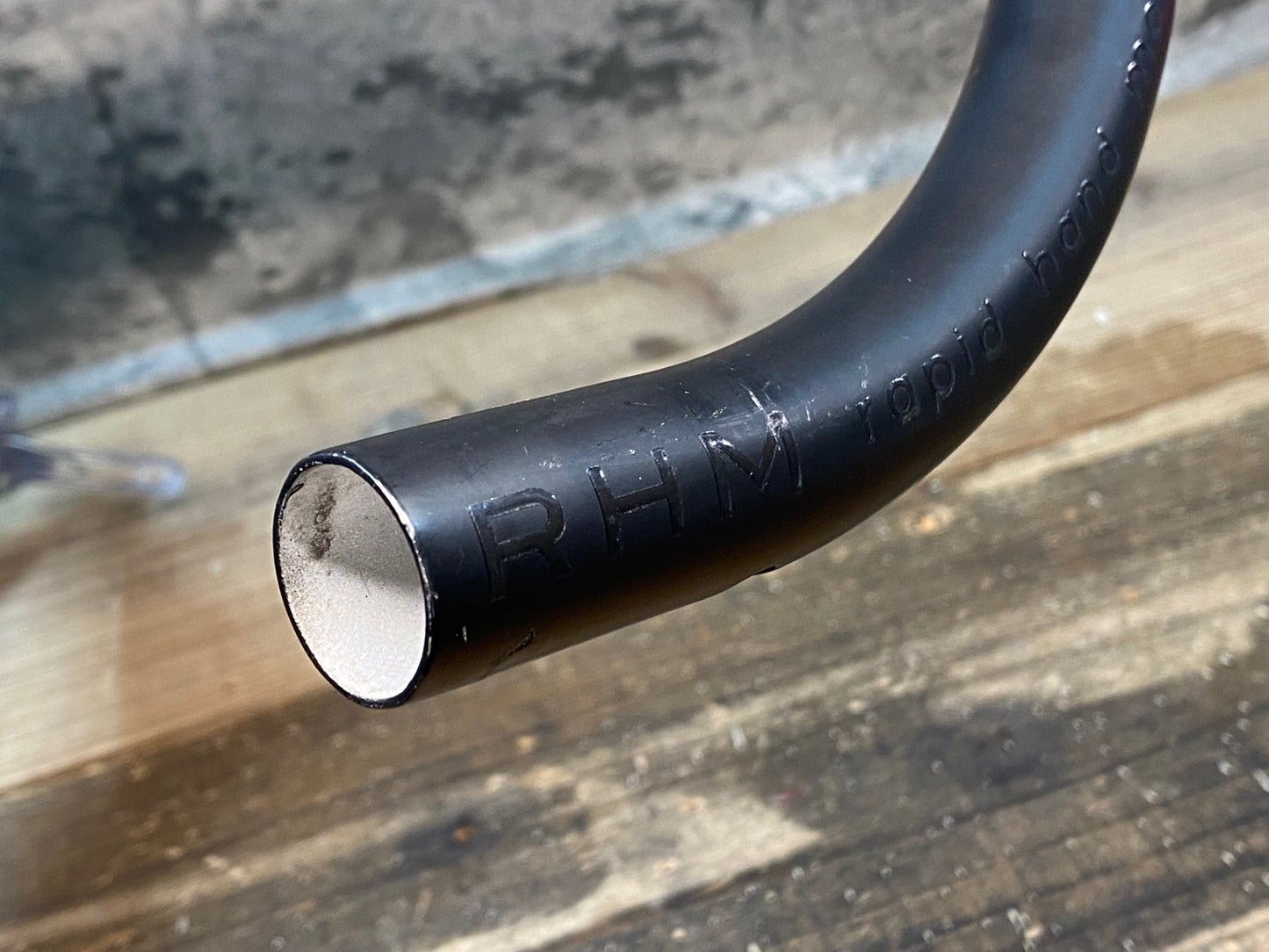 IR672 デダ Deda SUPERZERO アルミ ドロップハンドル 黒 エンドC-C420mm Φ31.7