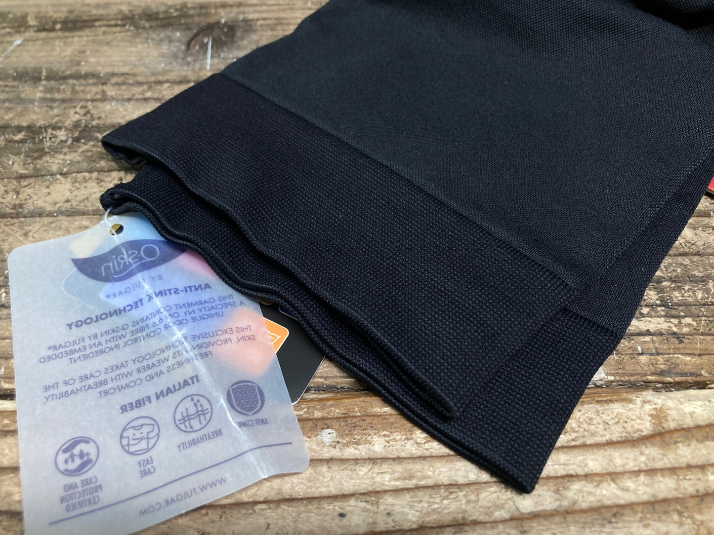 IY561 スペシャライズド SPECIALIZED SEAMLESS KNEE WARMER ニーウォーマー 黒 M/L