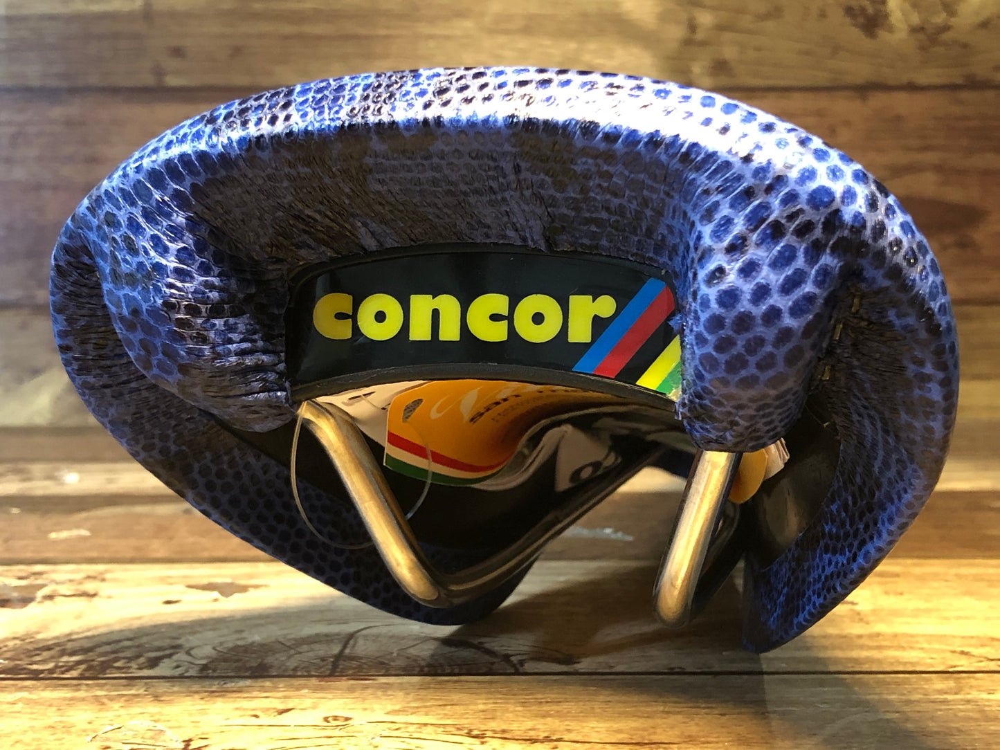 HF255 セラサンマルコ SELLE SAN MARCO コンコール カーニバル CONCOR CARNIVAL 黒 青 ※新品未使用、箱あり