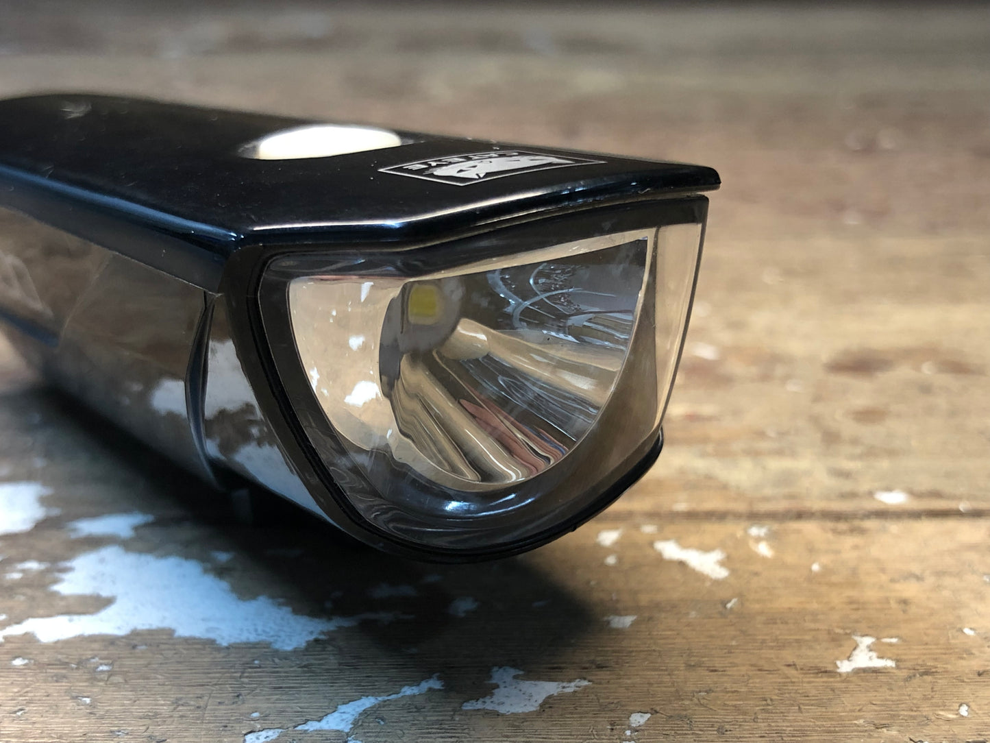 GQ508 キャットアイ CATEYE ボルト100 VOLT100 フロントライト 黒 ※点灯確認済