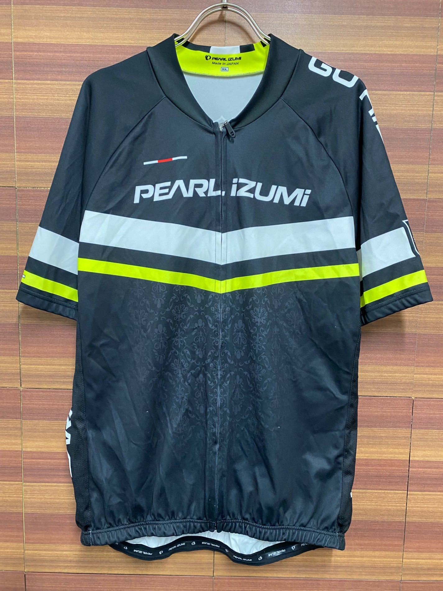 HP678 パールイズミ PEARL IZUMI 半袖サイクルジャージ 黒 B3L スレ