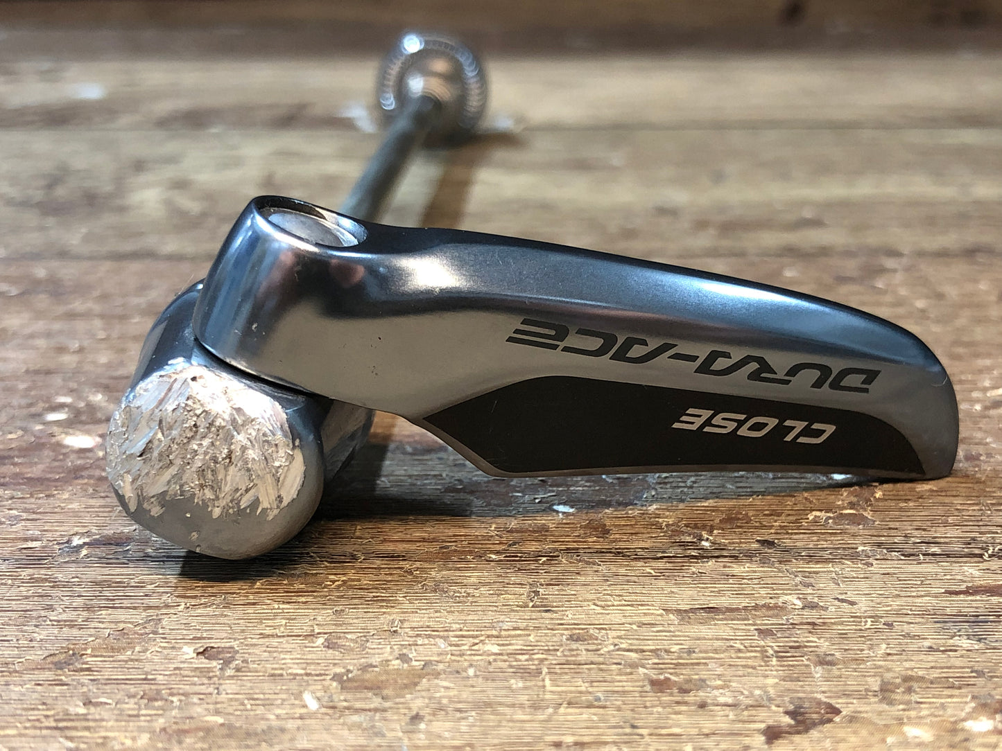 GW743 シマノ SHIMANO デュラエース DURA-ACE クイックリリース ※削れ大