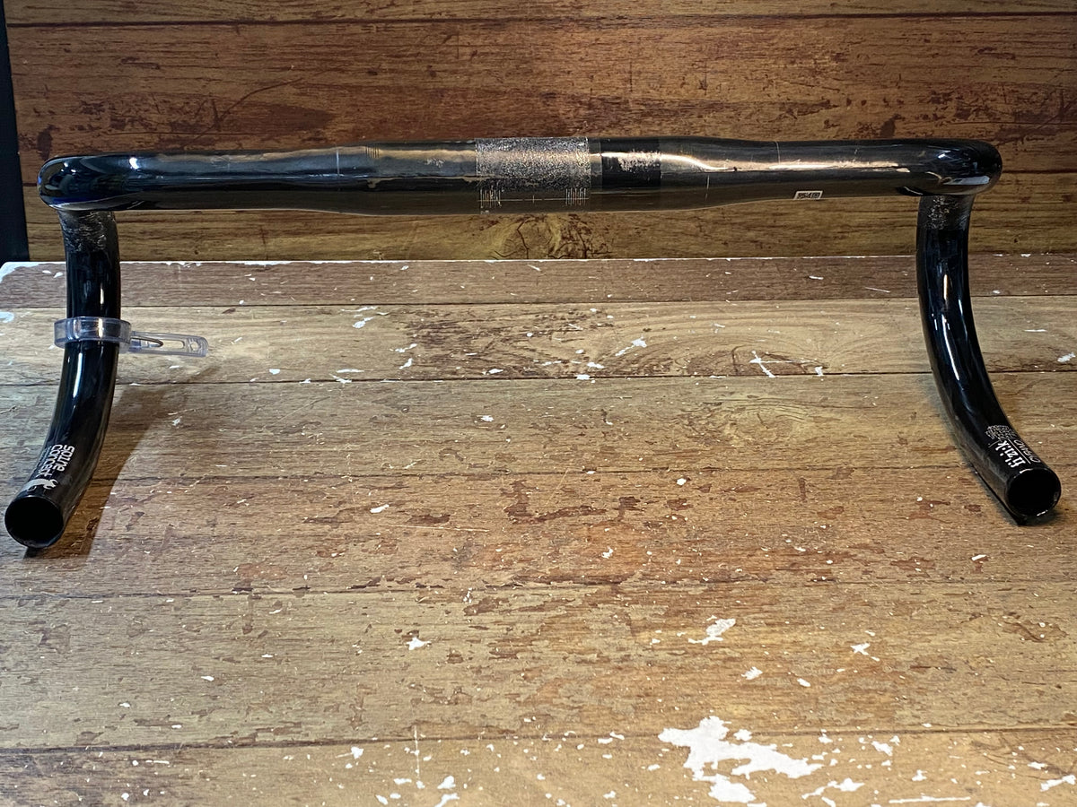 HC475 ãã£ã¸ã¼ã¯ FIZIK CYRANO R1 BULL ã«ã¼ãã³ ãããããã³ãã« ãã©ã±ããC-C400mm â bici-amore