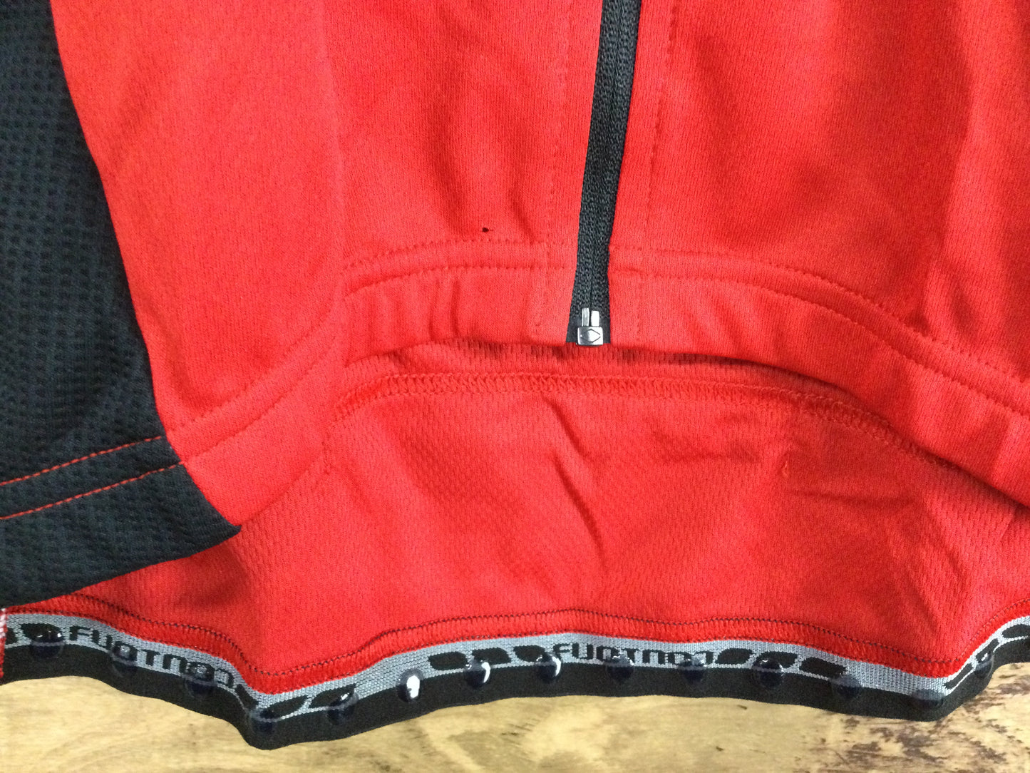 FW888 デマルキ DE MARCHI コンツアージャージ CONTOUR + JERSEY 半袖サイクルジャージ 赤 M