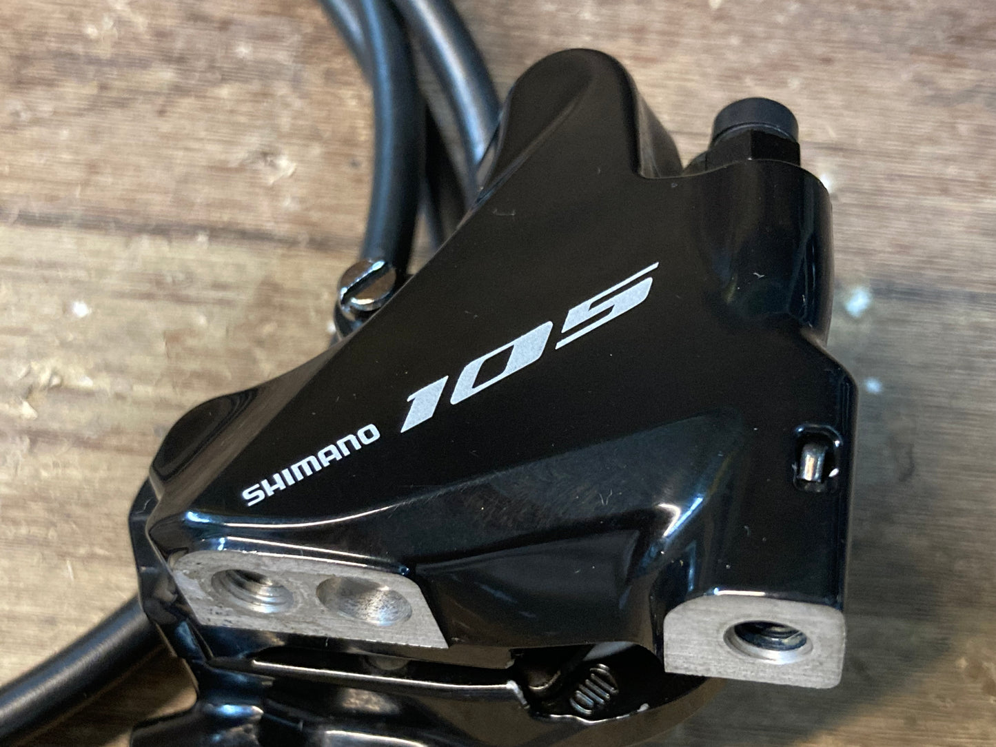GY025 シマノ SHIMANO 105 BR-R7070 ディスクブレーキキャリパー 前後セット