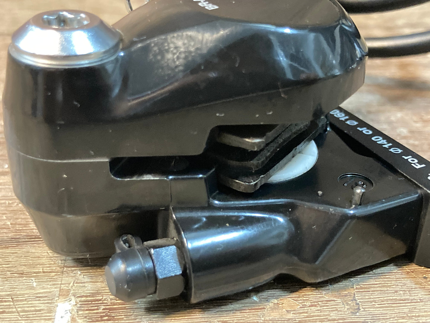 GY025 シマノ SHIMANO 105 BR-R7070 ディスクブレーキキャリパー 前後セット