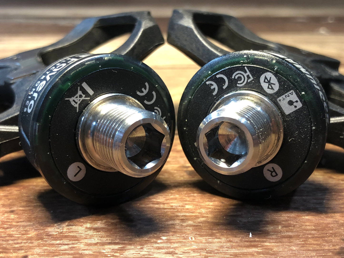 HI782 ファベロ Favero ASSIOMA DUO KeOクリート互換 左右計測パワーメーター ビンディングペダル ※新品未使用、通信確認済み