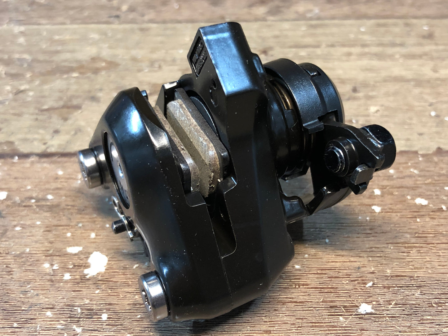 GU596 シマノ SHIMANO BR-RS305 ディスクブレーキキャリパー 片側のみ