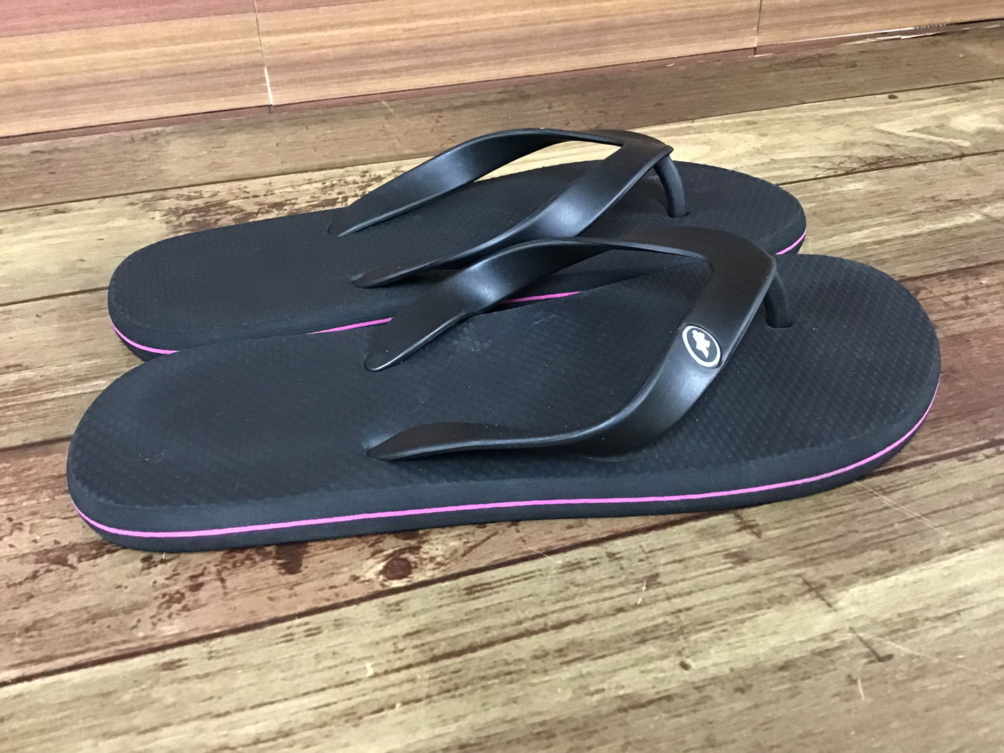 GP638 アソス assos フリップフラップ FLIPFLOP ビーチサンダル 黒 EU39