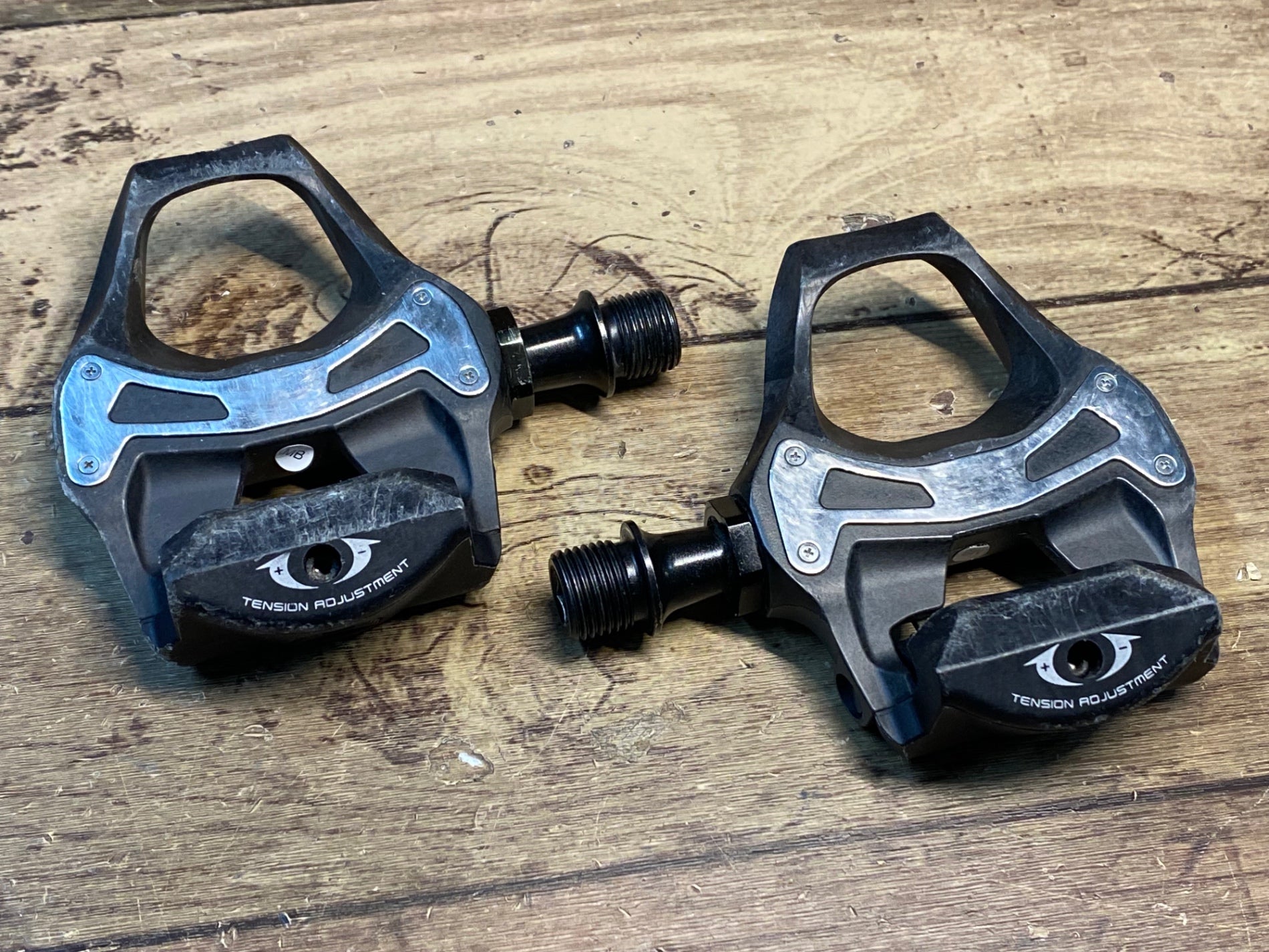 HQ512 シマノ SHIMANO 105 PD-5800 ビンディングペダル SPD-SL ※軸回転スムーズ