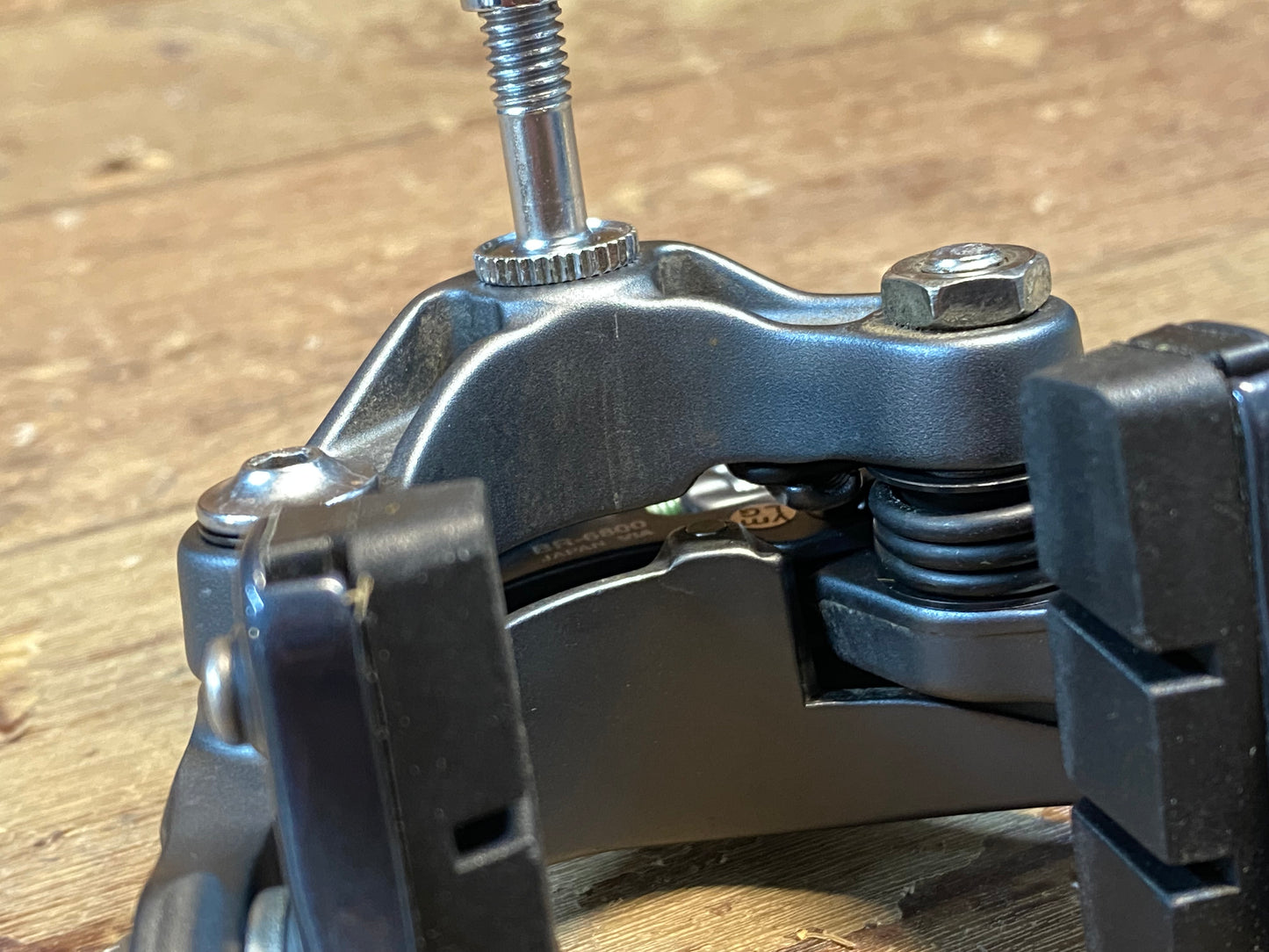 GY387 シマノ SHIMANO アルテグラ ULTEGRA BR-6800 キャリパーブレーキ セット ※フロント固定ボルトのガタあり