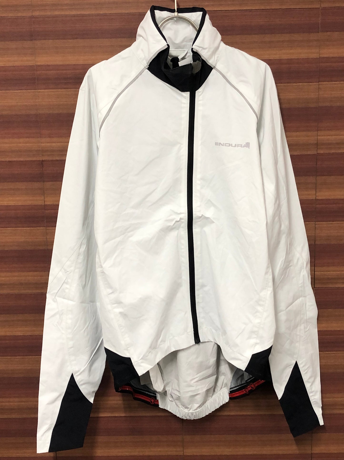 GV548 エンデュラ ENDURA Helium Jacket 長袖ジャケット 白黒 L ※ファスナー裏ダメージ