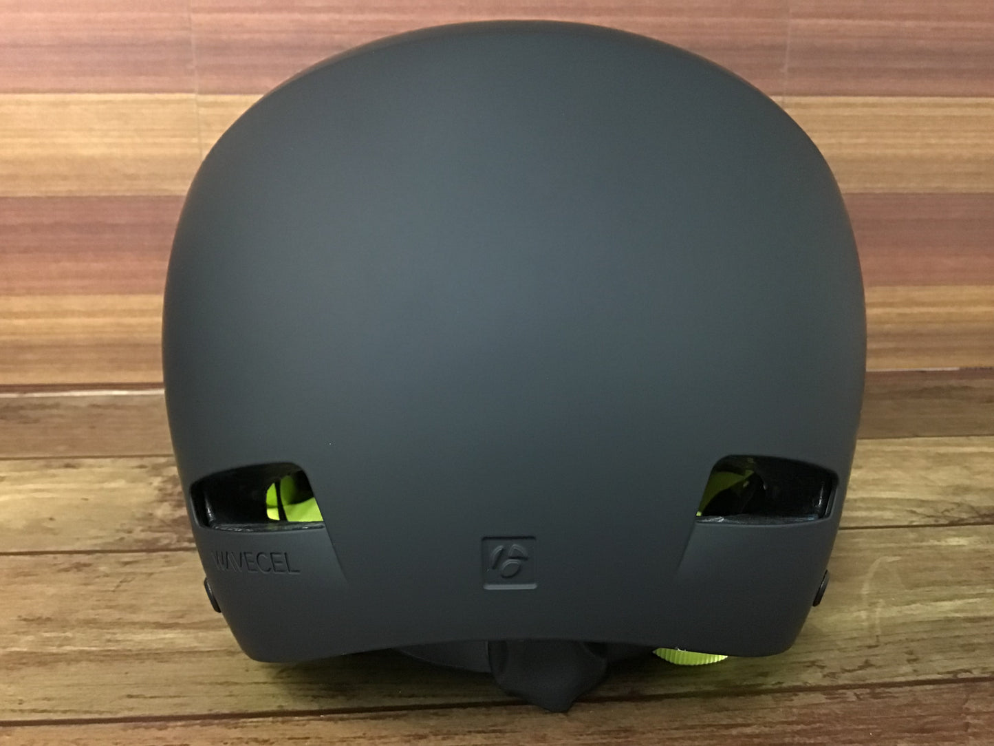 GK971 ボントレガー BONTRAGER JET WAVESHEL ヘルメット 黒 2019年12月製