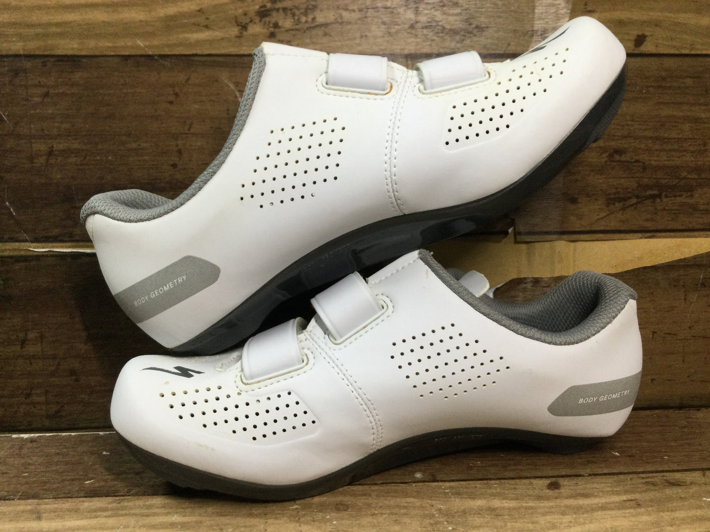 GL531 スペシャライズド SPECIALIZED TORCH 1.0 ビンディングシューズ SPD-SL EU36 白※ほぼ未使用、試着のみ
