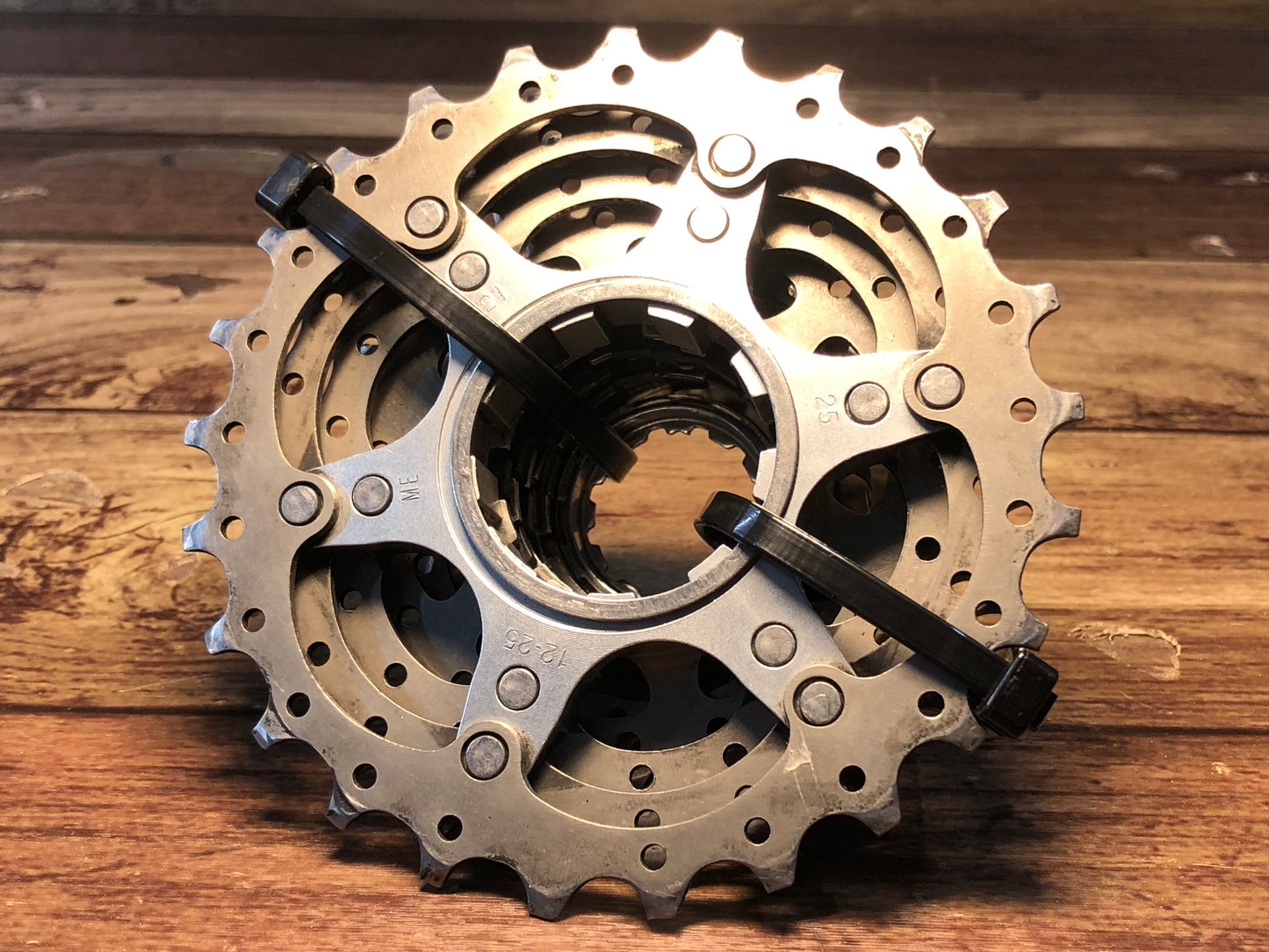 GJ558 シマノ SHIMANO 105 CS-5700 スプロケット 10S 12-25T