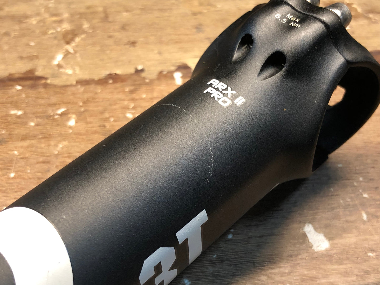 FW191 3T ARX II PRO ステム φ31.8 110mm 黒白 ※傷あり