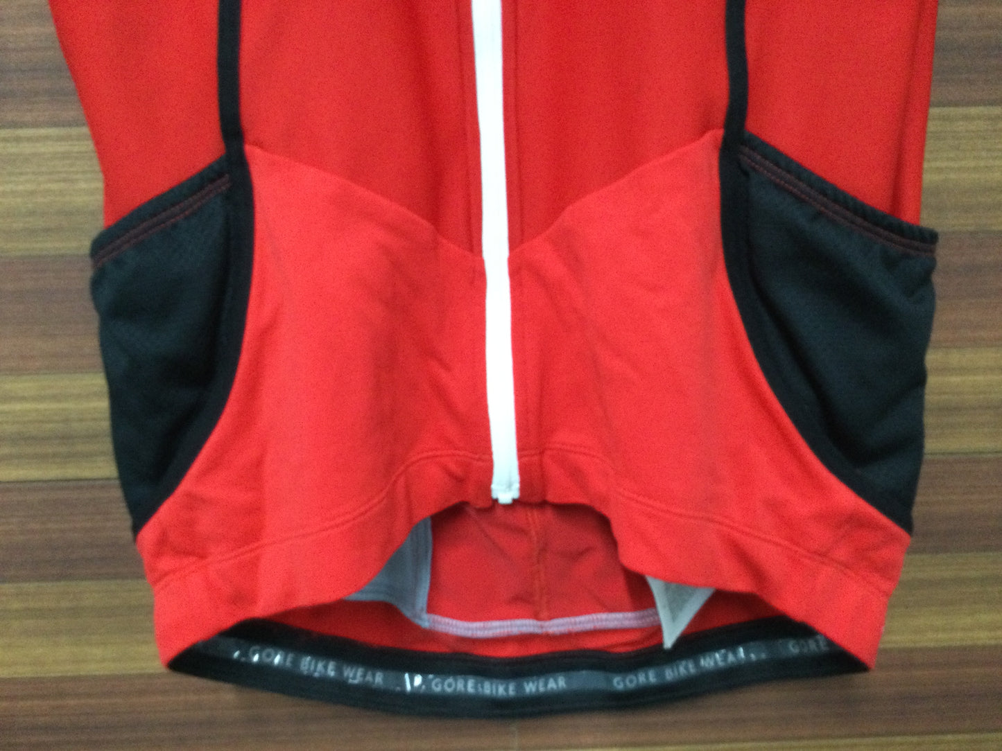 GF381 ゴアバイクウェア GORE BIKE WEAR WINDSTOPPER 半袖 サイクルジャージ 赤 M