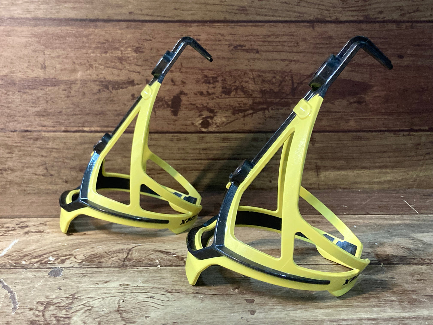 GJ835 タックス TACX デーヴァ DEVA ボトルケージ 黄色 二個セット