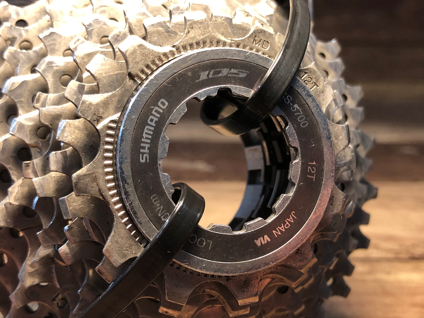 GJ558 シマノ SHIMANO 105 CS-5700 スプロケット 10S 12-25T