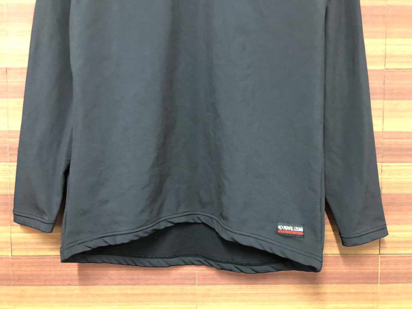 HB111 パールイズミ PEARL IZUMI 長袖 ウィンターベースレイヤー 黒 L 裏起毛 防風