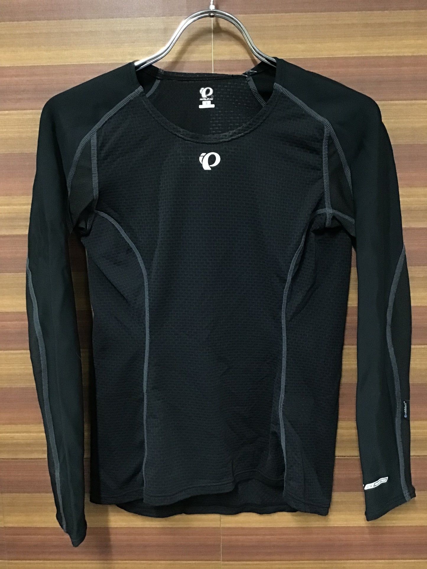 HN408 パールイズミ PEARL iZUMi 長袖 べースレイヤー 黒 S ※タグカット、袖口の擦れ