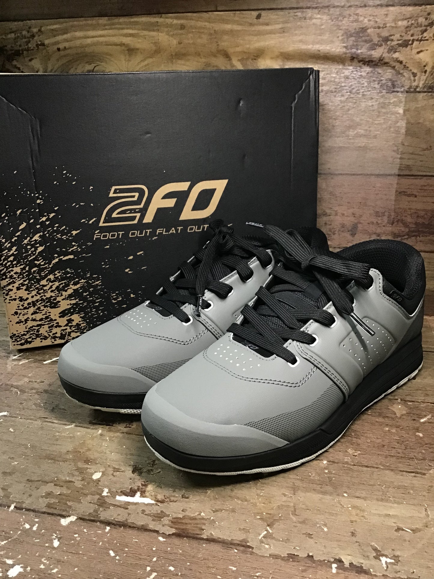 GV438 スペシャライズド SPECIALIZED 2FO DH Clip ビンディングシューズ EU42