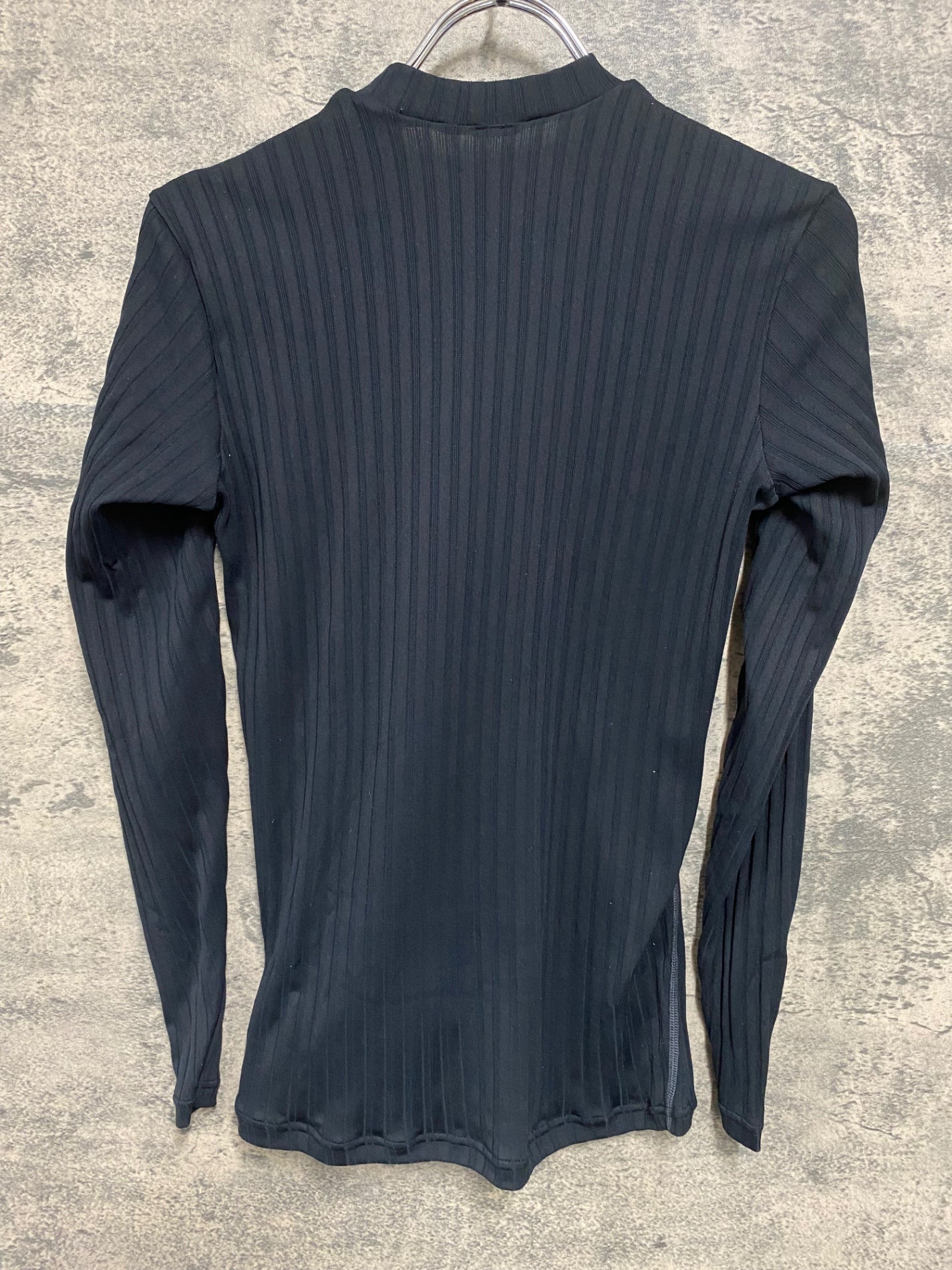 JB088 パールイズミ PEARL iZUMi 長袖 ベースレイヤー 黒 ※サイズ不明