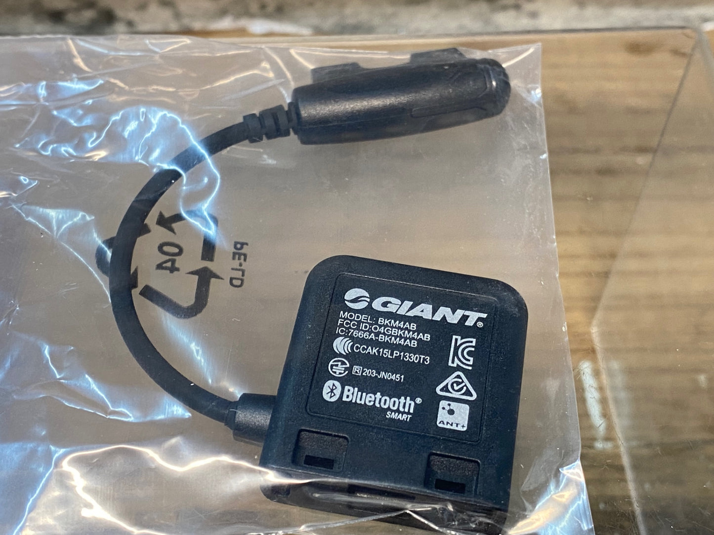 IV664 ジャイアント GIANT 2IN1 DIGITAL SENSOR スピード ケイデンス センサー ANT+ Bluetooth