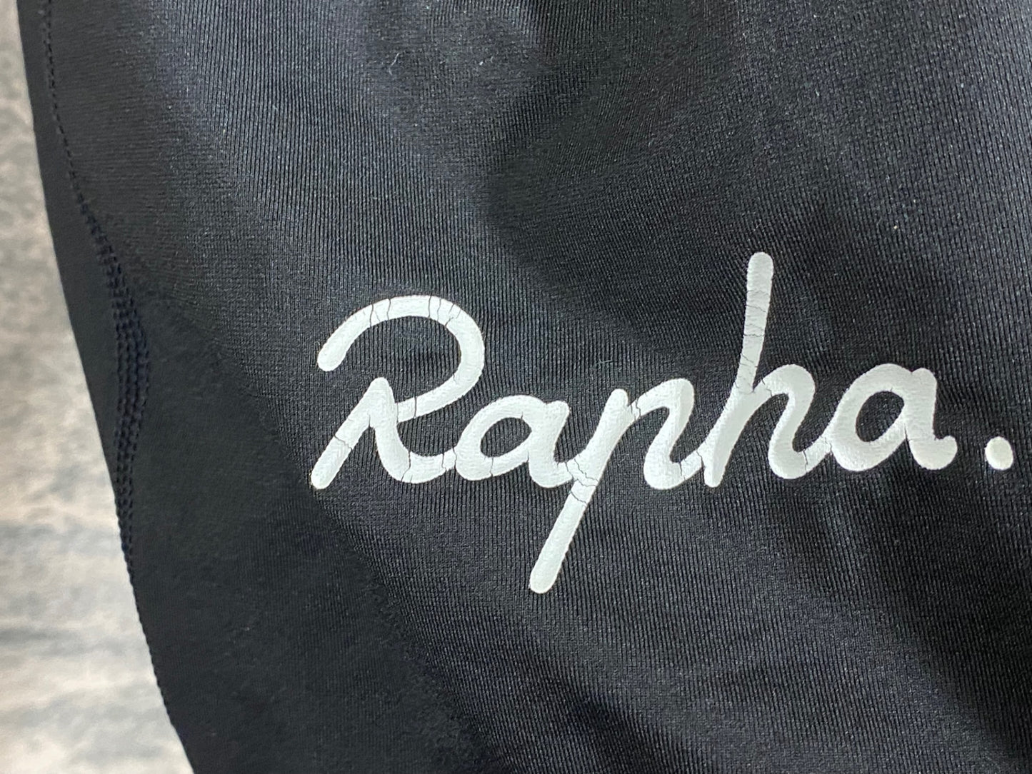 IZ999 ラファ Rapha クラシック ビブショーツ CLASSIC BIB SHORTS 黒 S パッド部傷み ロゴひび割れ