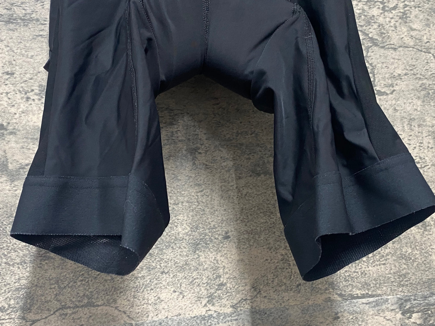 IY517 ラファ Rapha CORE CARGO BIB SHORTS カーゴ ビブショーツ 黒 M