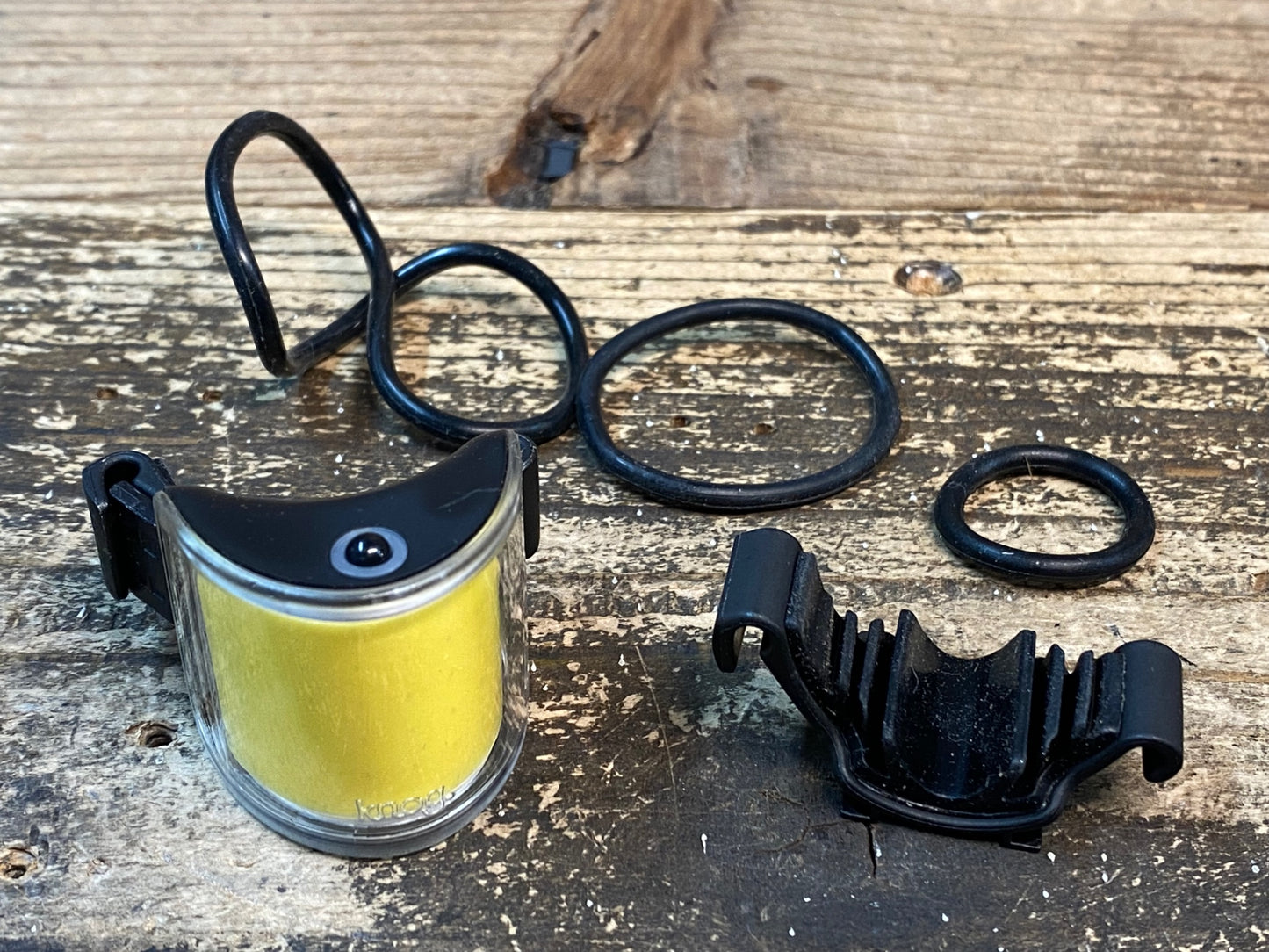 IL182 ノグ Knog COBBER フロントライト 点灯確認済み