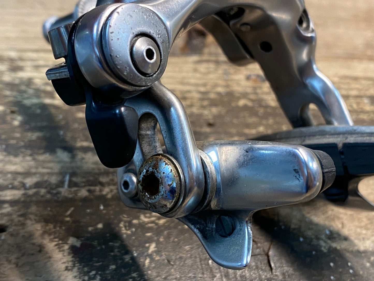 IV190 シマノ SHIMANO デュラエース DURA-ACE  BR-7800 ブレーキキャリパー フロントのみ