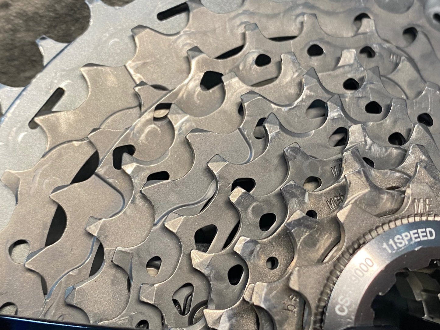 IS968 シマノ SHIMANO XTR CS-M9000 スプロケット 11-40T 11S