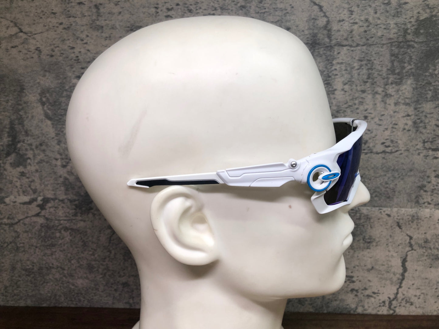 IT246 オークリー OAKLEY JAWBREAKER サングラス アイウェア 白 PRIZMレンズ