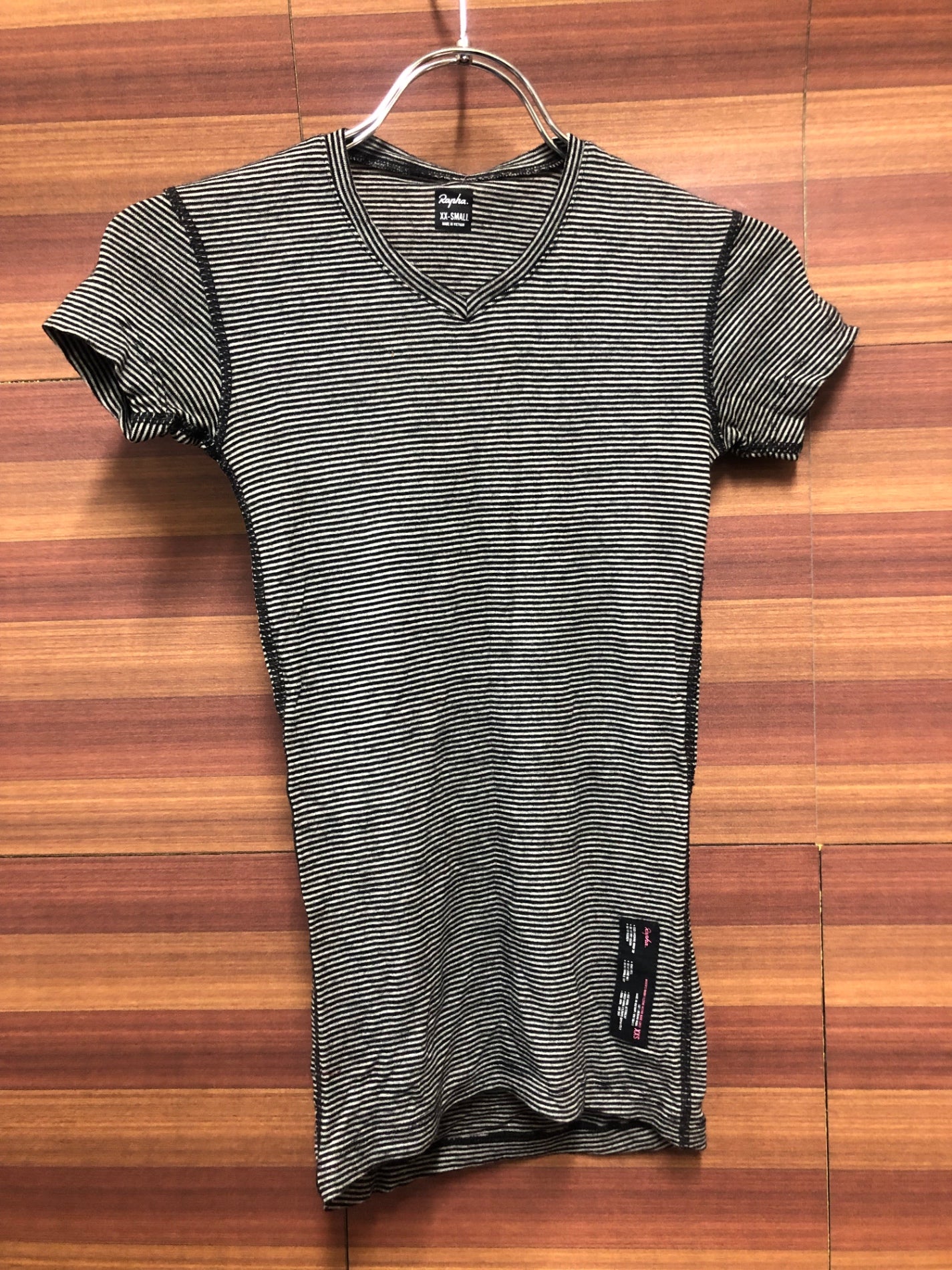 IO910 ラファ Rapha WOMEN'S SHORT SLEEVE MERINO BASE LAYER 半袖 べースレイヤー 黒 白 XXS レディース