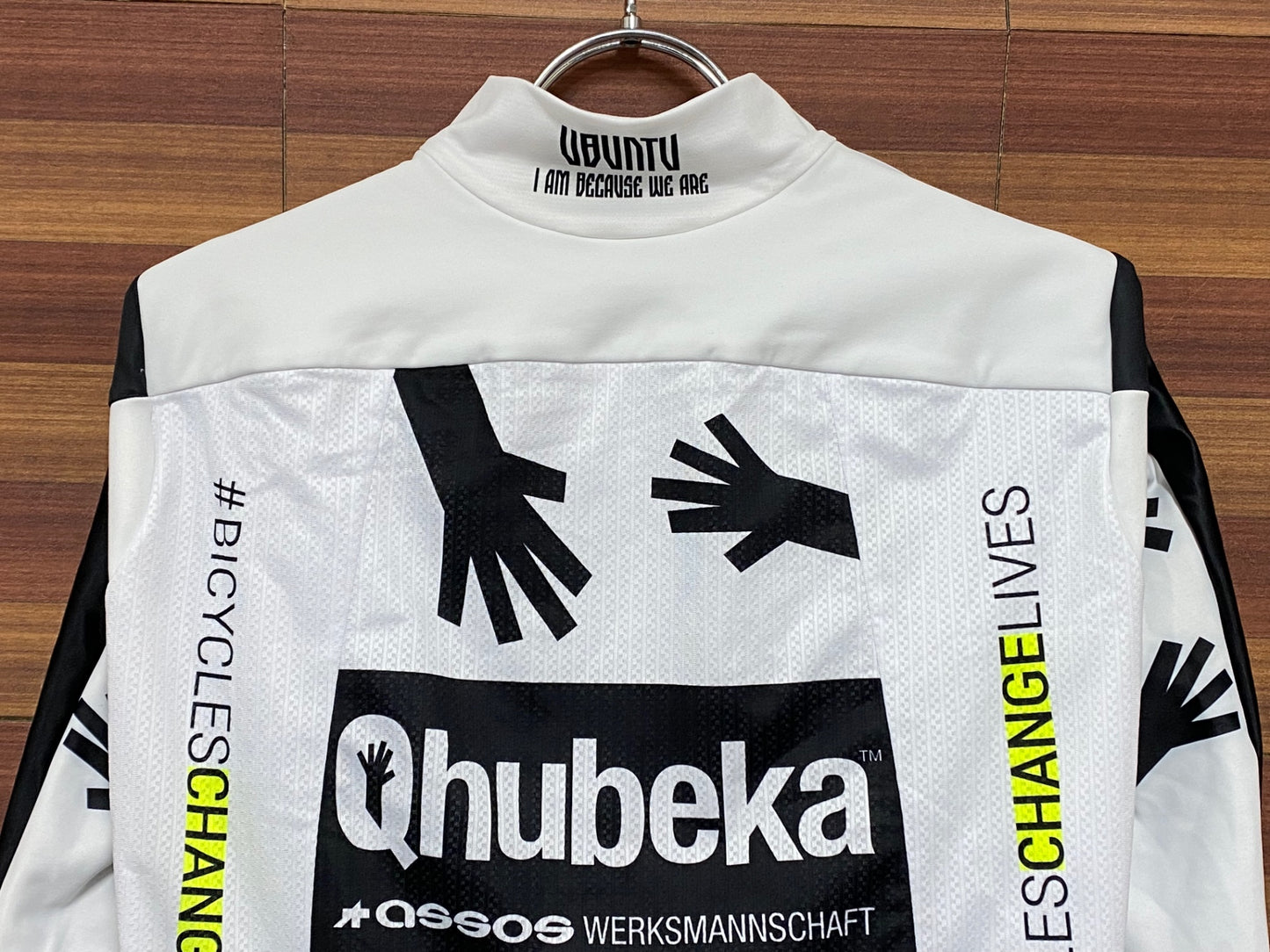 IN937 アソス assos Mens Qhubeka Jersey 長袖 サイクルジャージ 白 黒 S