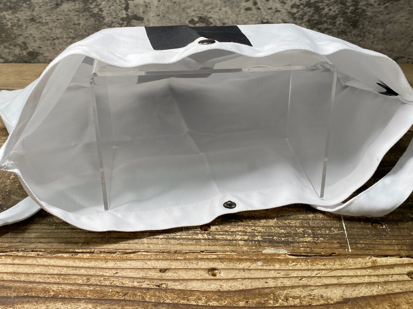 IQ870 ラファ Rapha サコッシュ 白 REPAIR SERVISE